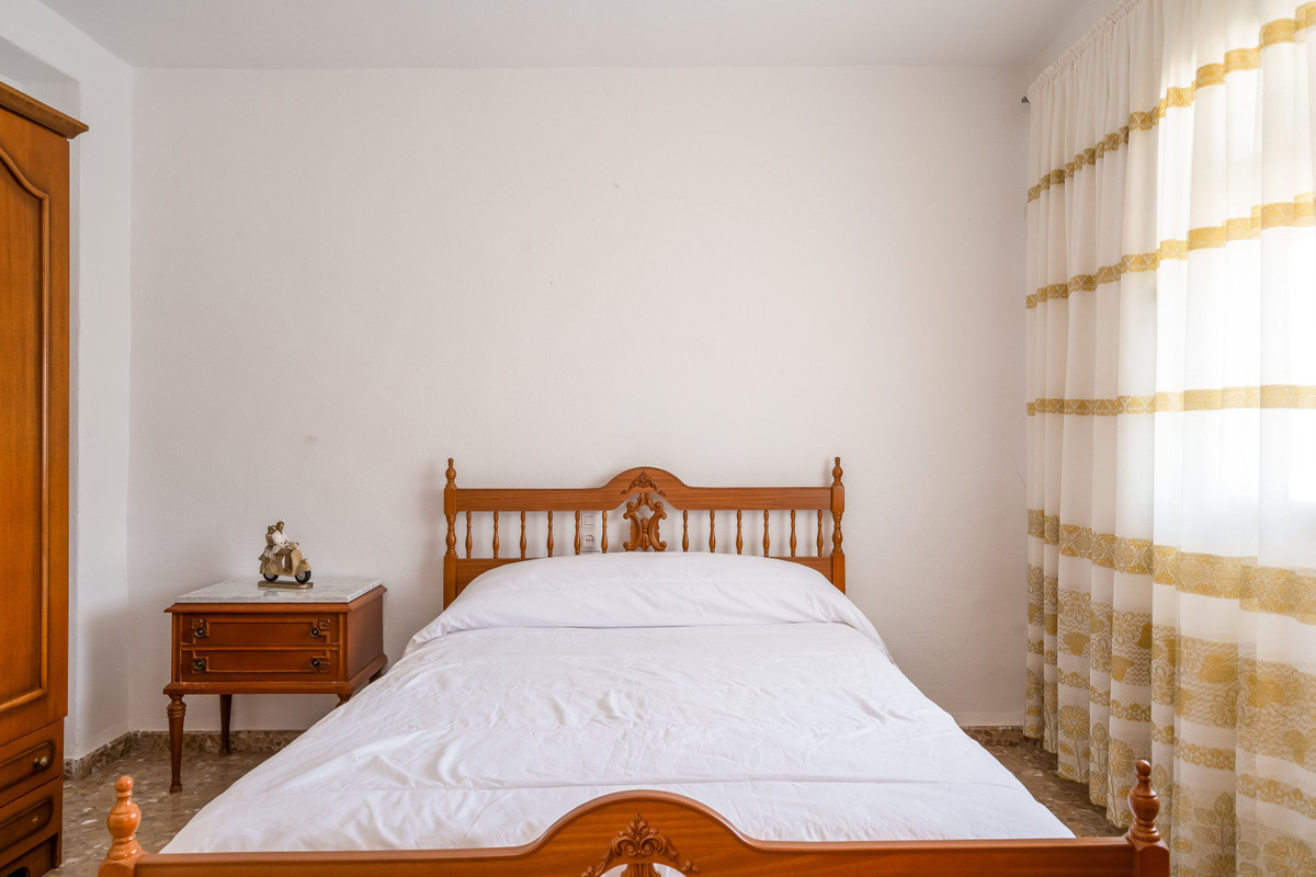 Se vende Adosada de 5 dormitorios en Costa Del Sol, Málaga, España