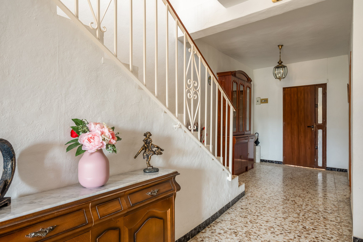 Se vende Adosada de 5 dormitorios en Costa Del Sol, Málaga, España