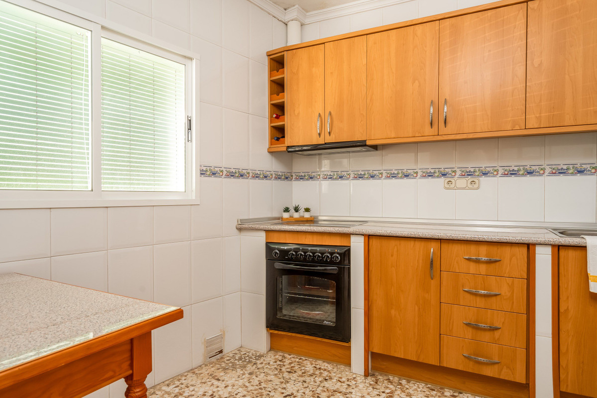 Se vende Adosada de 5 dormitorios en Costa Del Sol, Málaga, España