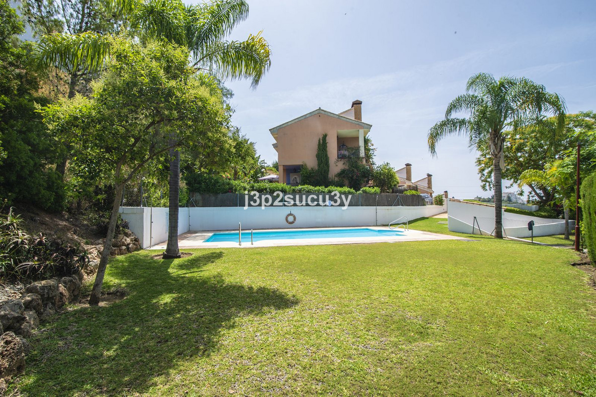 Se vende Pareada de 3 dormitorios en Costa Del Sol, Málaga, España