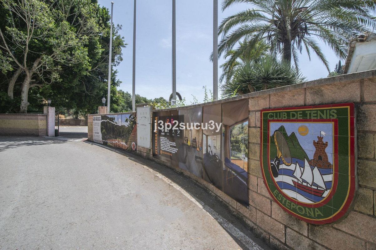 Se vende Pareada de 3 dormitorios en Costa Del Sol, Málaga, España