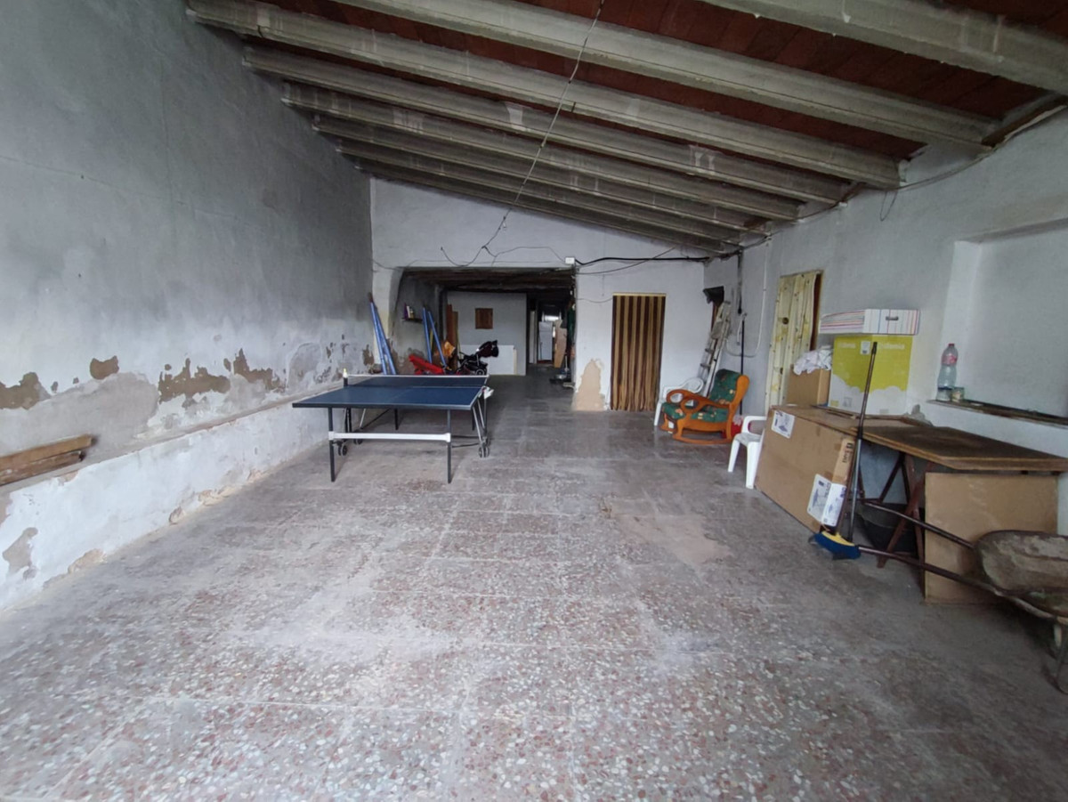 10 Bed Townhouse for sale in Yecla Costa Calida, Murcia, Spain