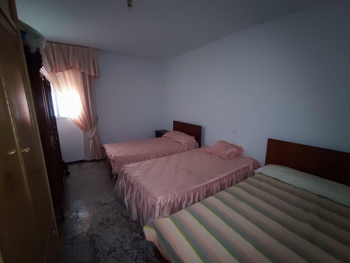 10 Bed Townhouse for sale in Yecla Costa Calida, Murcia, Spain