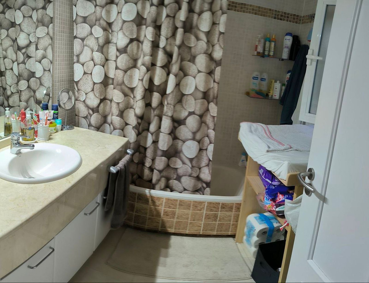 Se vende Adosada de 3 dormitorios en Costa Del Sol East, Málaga, España
