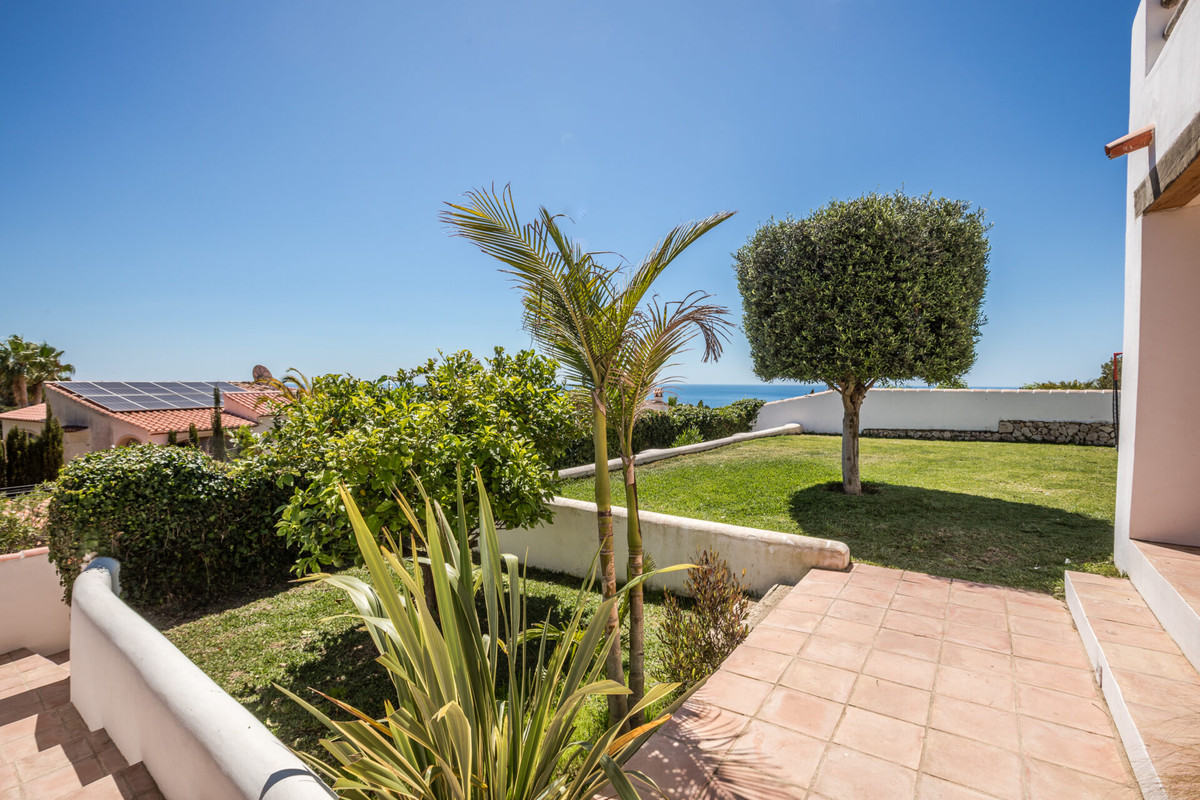 4 Bed Townhouse for sale in Javea Costa Blanca, Alicante, Spain