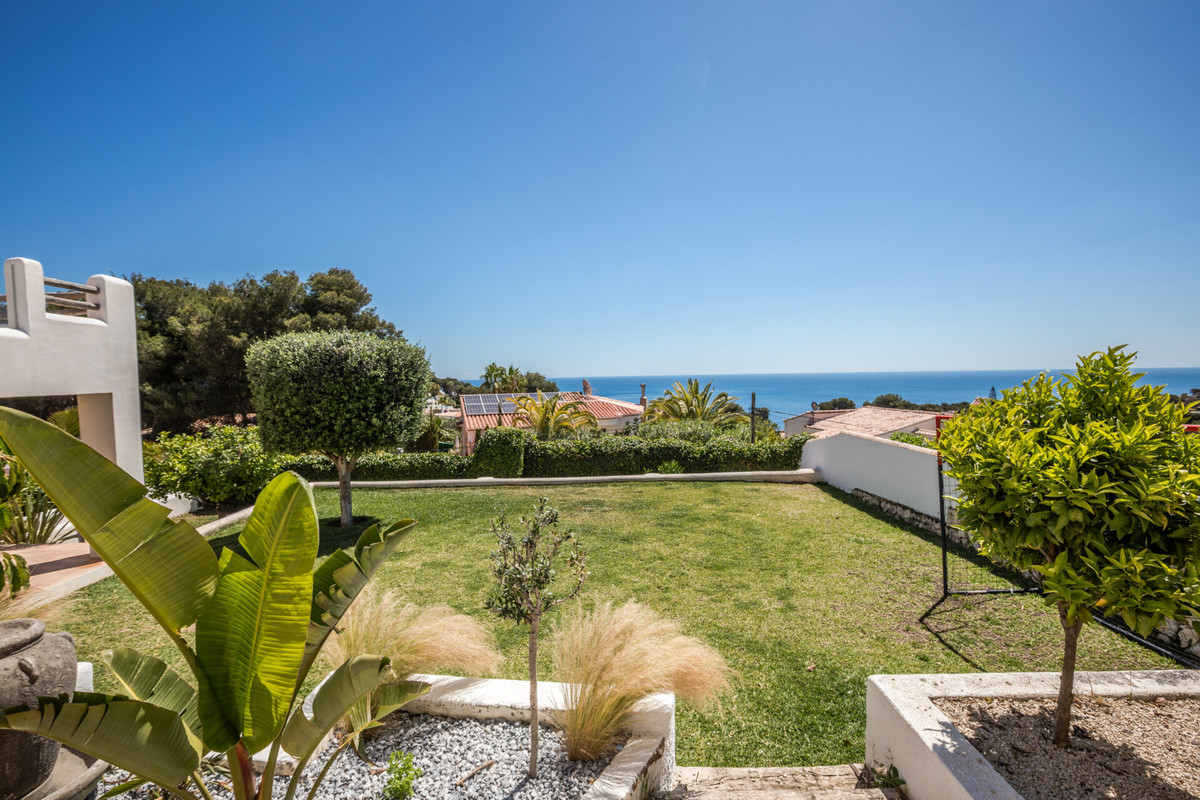 4 Bed Townhouse for sale in Javea Costa Blanca, Alicante, Spain