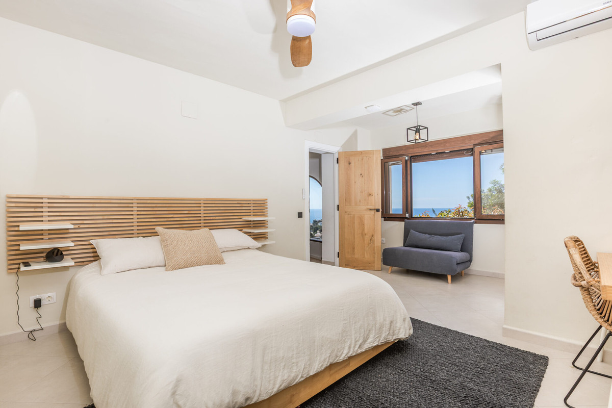 4 Bed Townhouse for sale in Javea Costa Blanca, Alicante, Spain