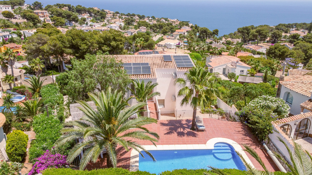 4 Bed Townhouse for sale in Javea Costa Blanca, Alicante, Spain
