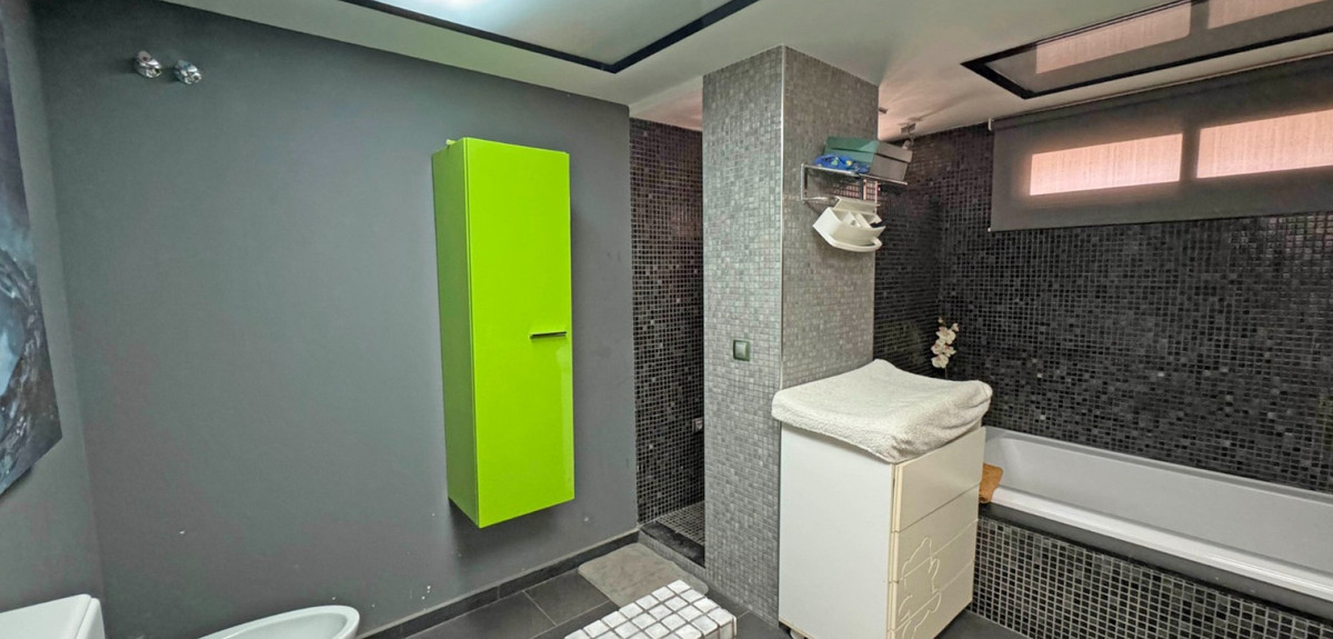 Se vende Dúplex de 4 dormitorios en Costa Blanca, Alicante, España