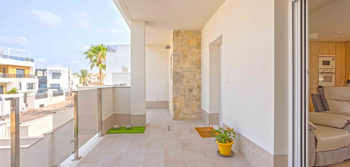 Se vende Ático de 2 dormitorios en Costa Blanca, Alicante, España