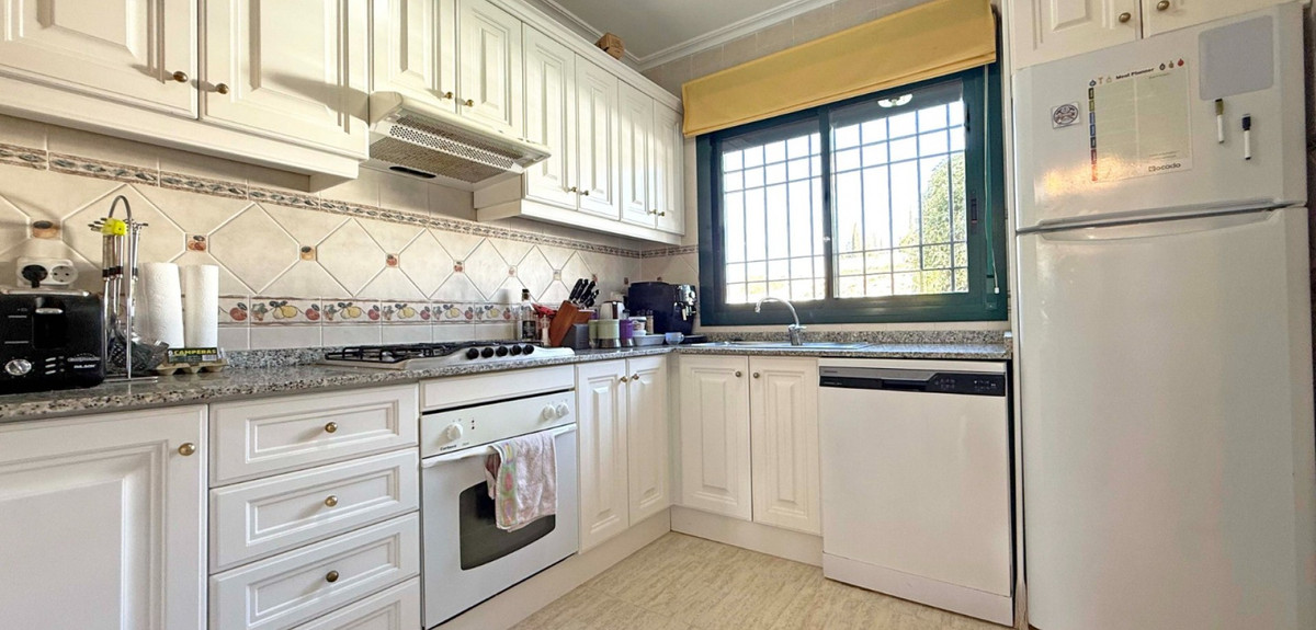 2 Bed Apartment for sale in Lomas De Campoamor Costa Blanca, Alicante, Spain