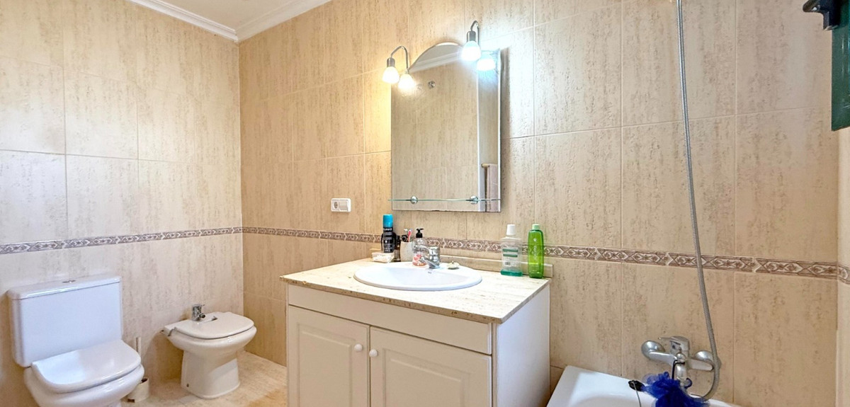 2 Bed Apartment for sale in Lomas De Campoamor Costa Blanca, Alicante, Spain