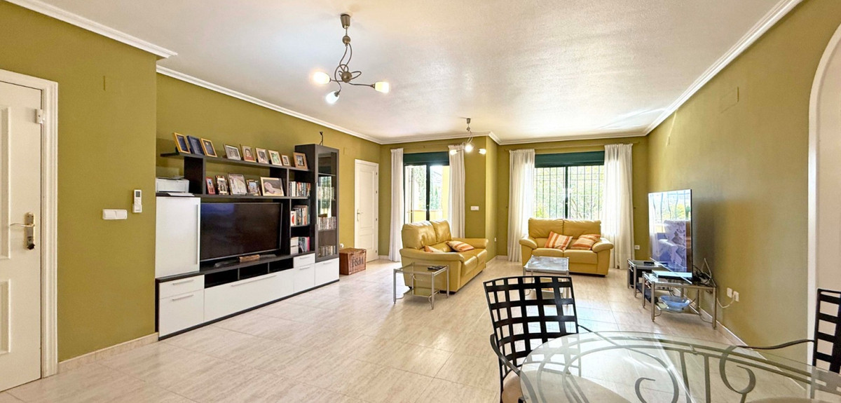 2 Bed Apartment for sale in Lomas De Campoamor Costa Blanca, Alicante, Spain