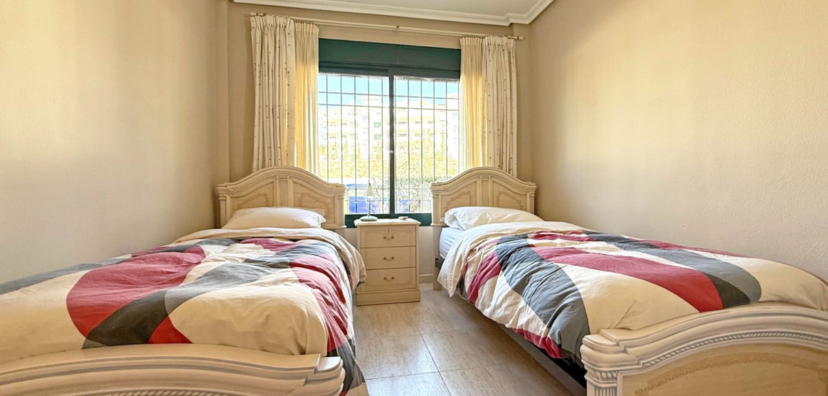 2 Bed Apartment for sale in Lomas De Campoamor Costa Blanca, Alicante, Spain