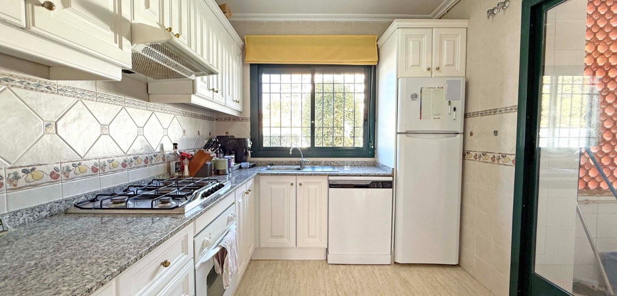 2 Bed Apartment for sale in Lomas De Campoamor Costa Blanca, Alicante, Spain
