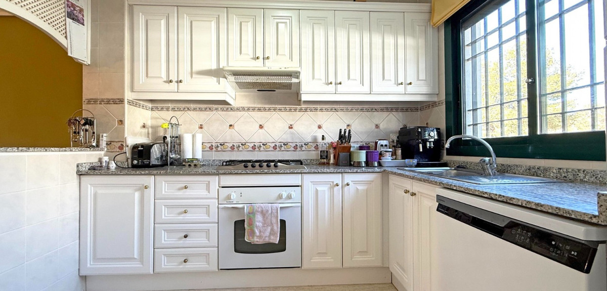 2 Bed Apartment for sale in Lomas De Campoamor Costa Blanca, Alicante, Spain