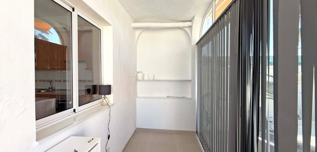 2 Bed Townhouse for sale in Torrevieja Costa Blanca, Alicante, Spain