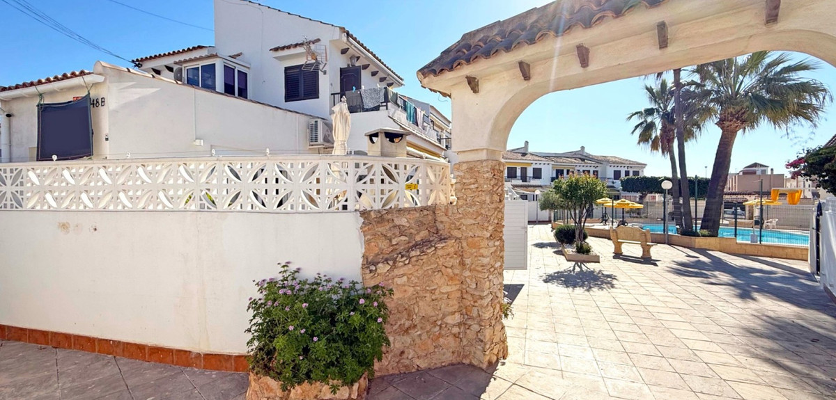 2 Bed Townhouse for sale in Torrevieja Costa Blanca, Alicante, Spain