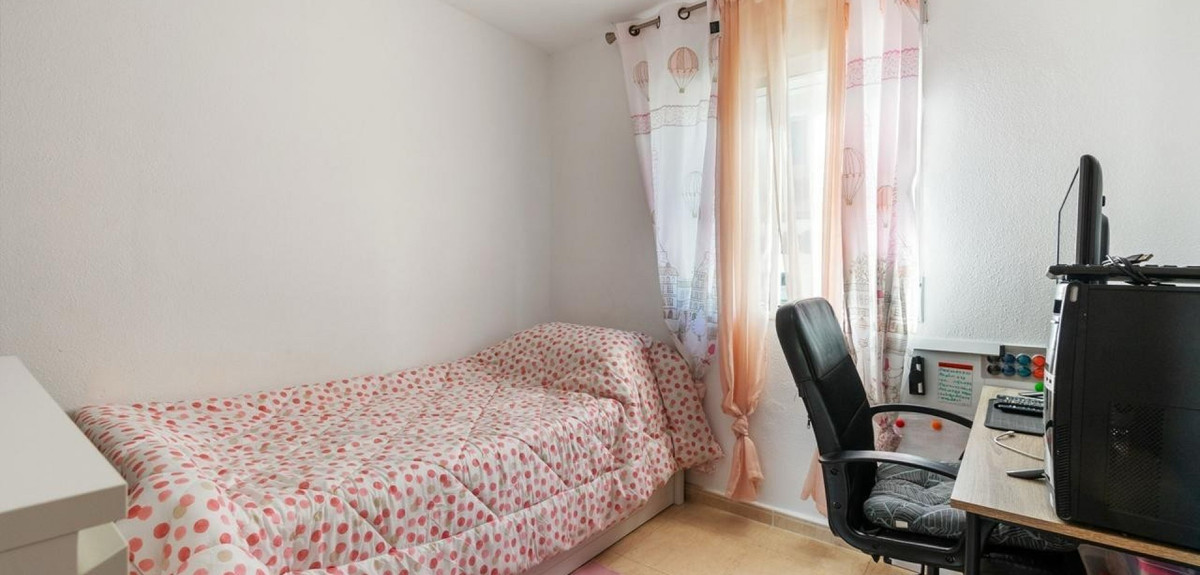 Se vende Villa - Chalet de 3 dormitorios en Costa Blanca, Alicante, España