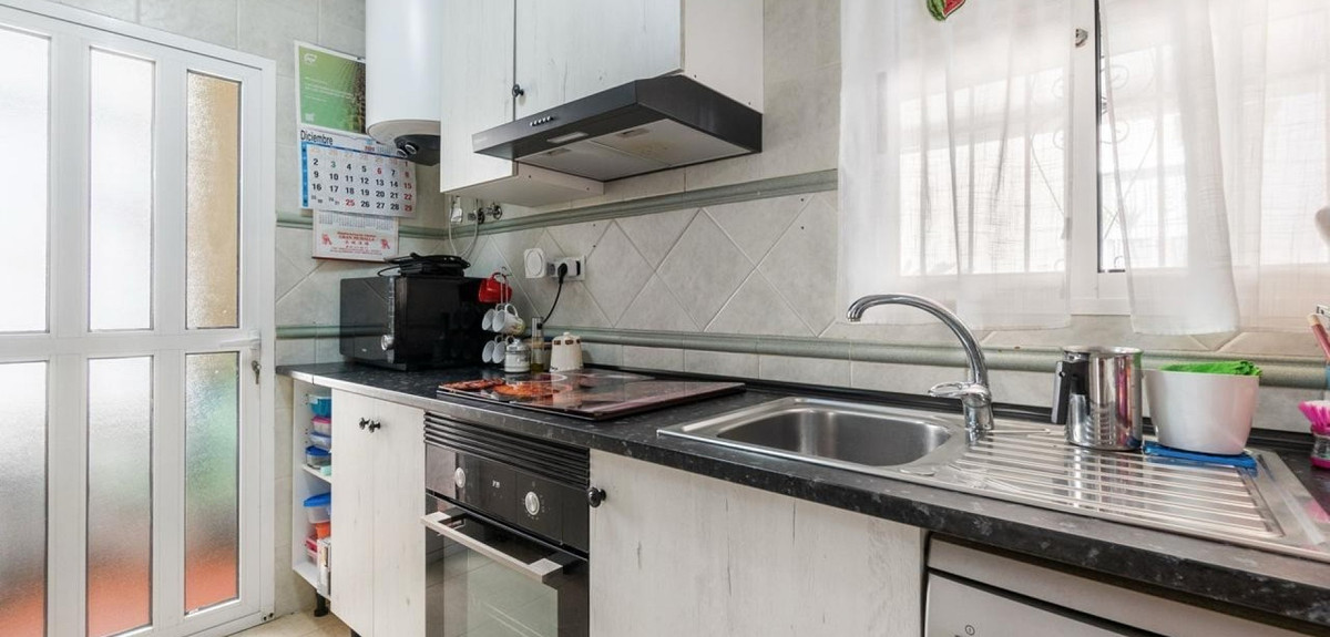 Se vende Villa - Chalet de 3 dormitorios en Costa Blanca, Alicante, España