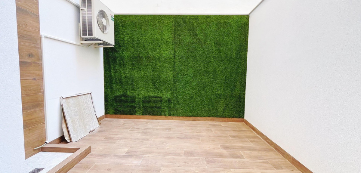 Se vende Apartamento Planta Media de 2 dormitorios en Costa Blanca, Alicante, España