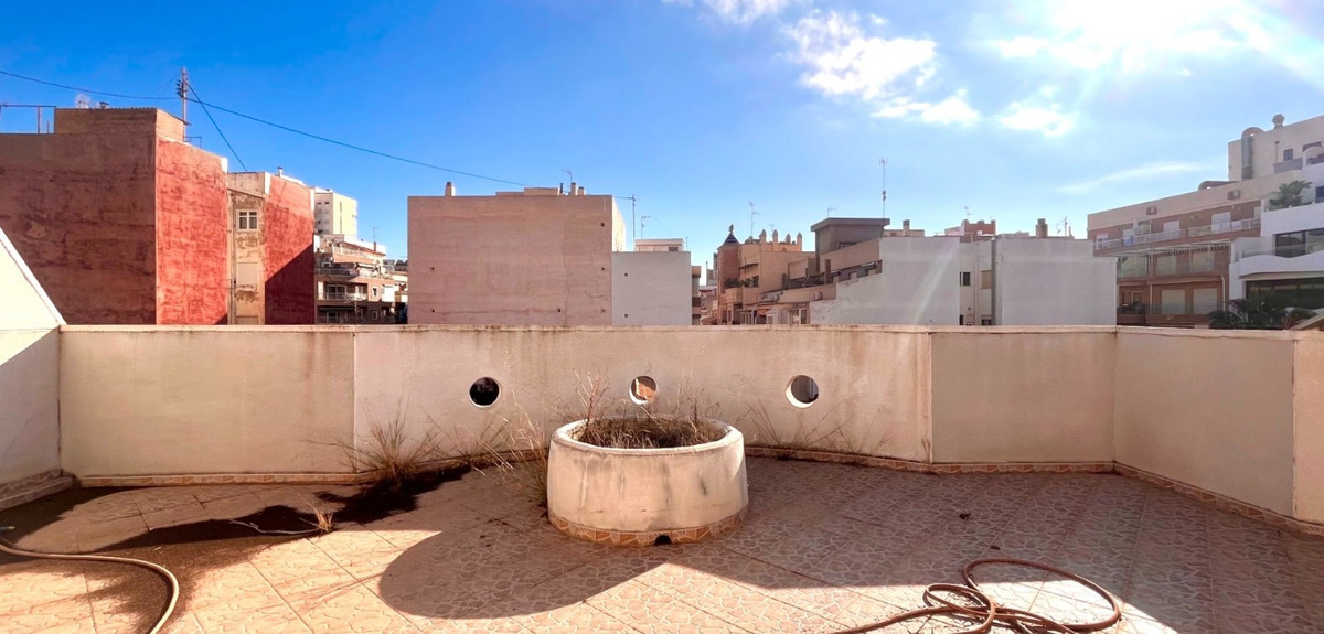 1 Bed Commercial unit for sale in Playa Del Cura Costa Blanca, Alicante, Spain