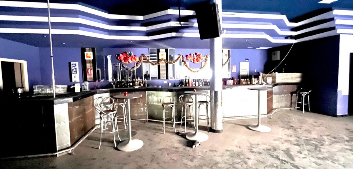 1 Bed Commercial unit for sale in Playa Del Cura Costa Blanca, Alicante, Spain