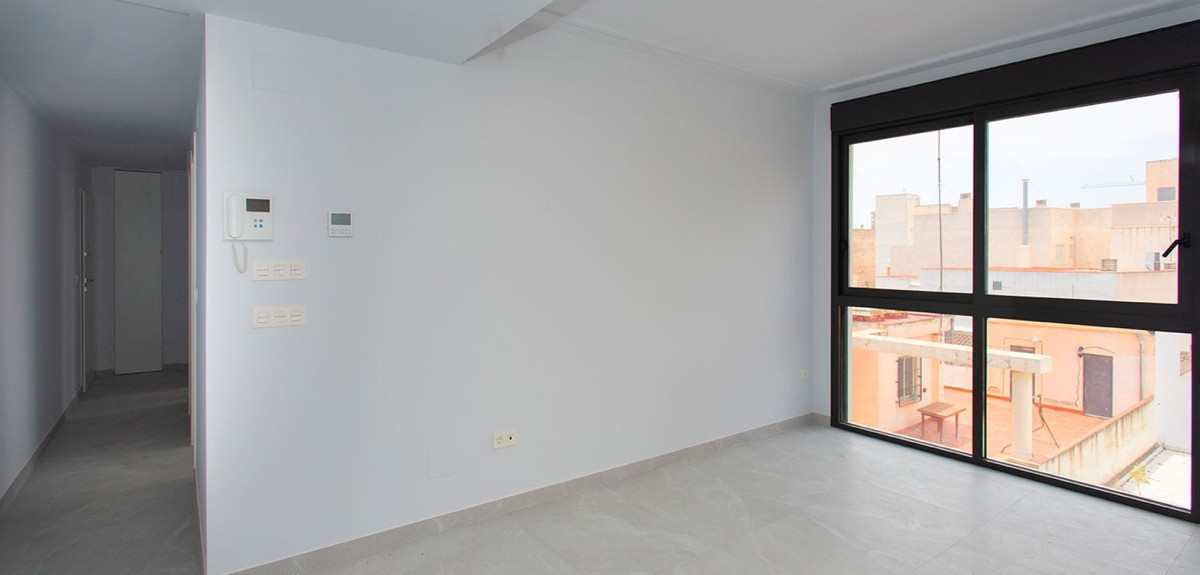 Se vende Apartamento Planta Media de 2 dormitorios en Costa Blanca, Alicante, España