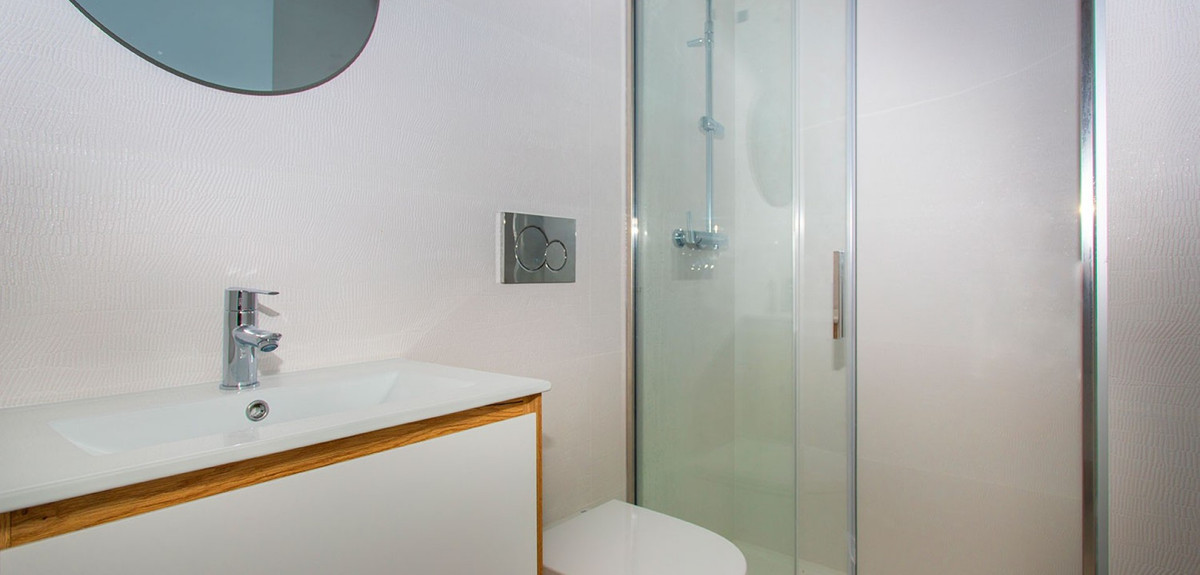 Se vende Apartamento Planta Media de 2 dormitorios en Costa Blanca, Alicante, España