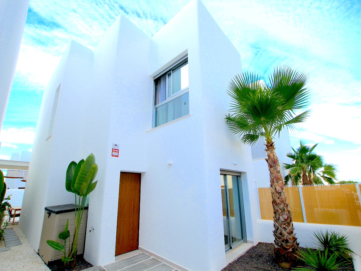 3 Bed Townhouse for sale in La Marina Costa Blanca, Alicante, Spain