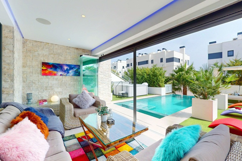 5 Bed Townhouse for sale in La Cala De Mijas Costa Del Sol, Málaga, Spain
