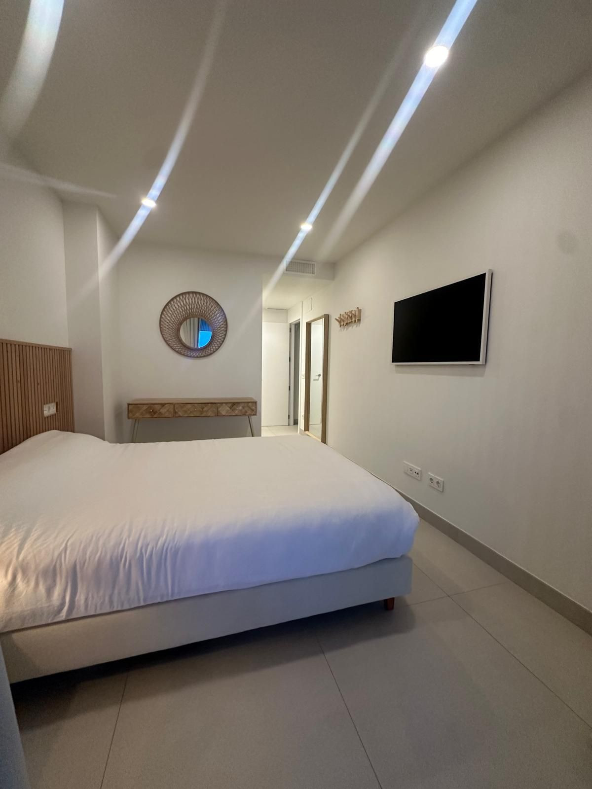 3 Bed Apartment for sale in Mijas Costa Costa Del Sol, Málaga, Spain