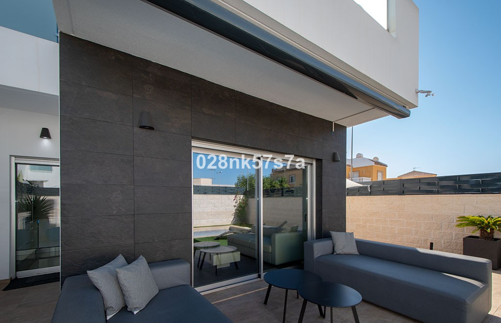 3 Bed Townhouse for sale in Ciudad Quesada Costa Blanca, Alicante, Spain