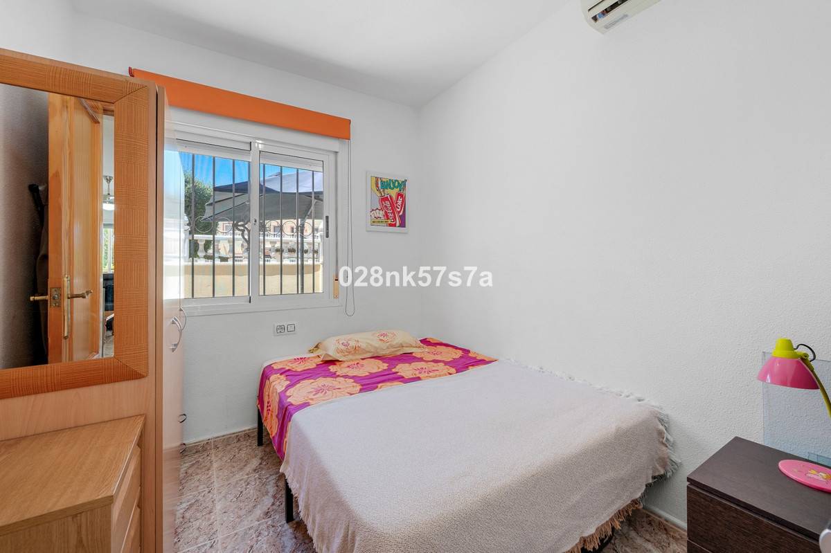 Se vende Adosada de 3 dormitorios en Costa Blanca, Alicante, España
