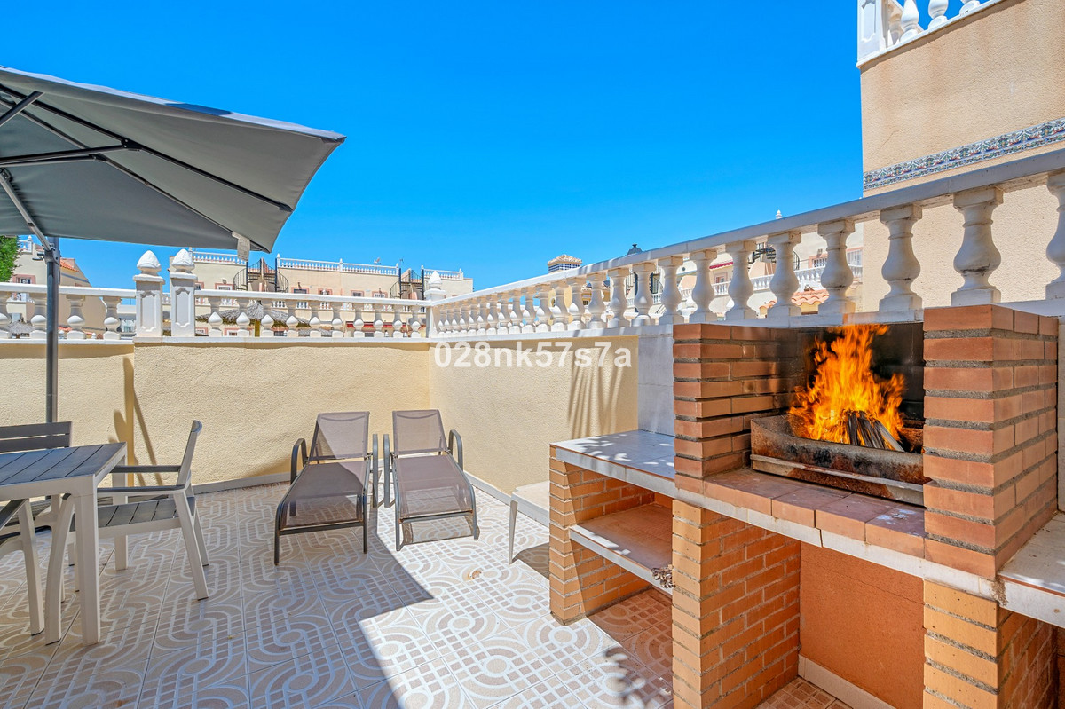 Se vende Adosada de 3 dormitorios en Costa Blanca, Alicante, España