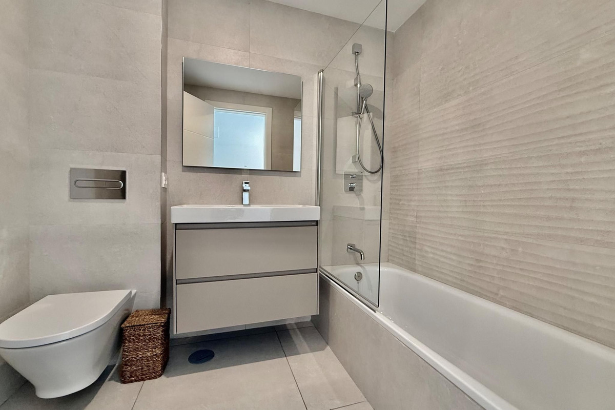 2 Bed Apartment for sale in Elviria Costa Del Sol, Málaga, Spain