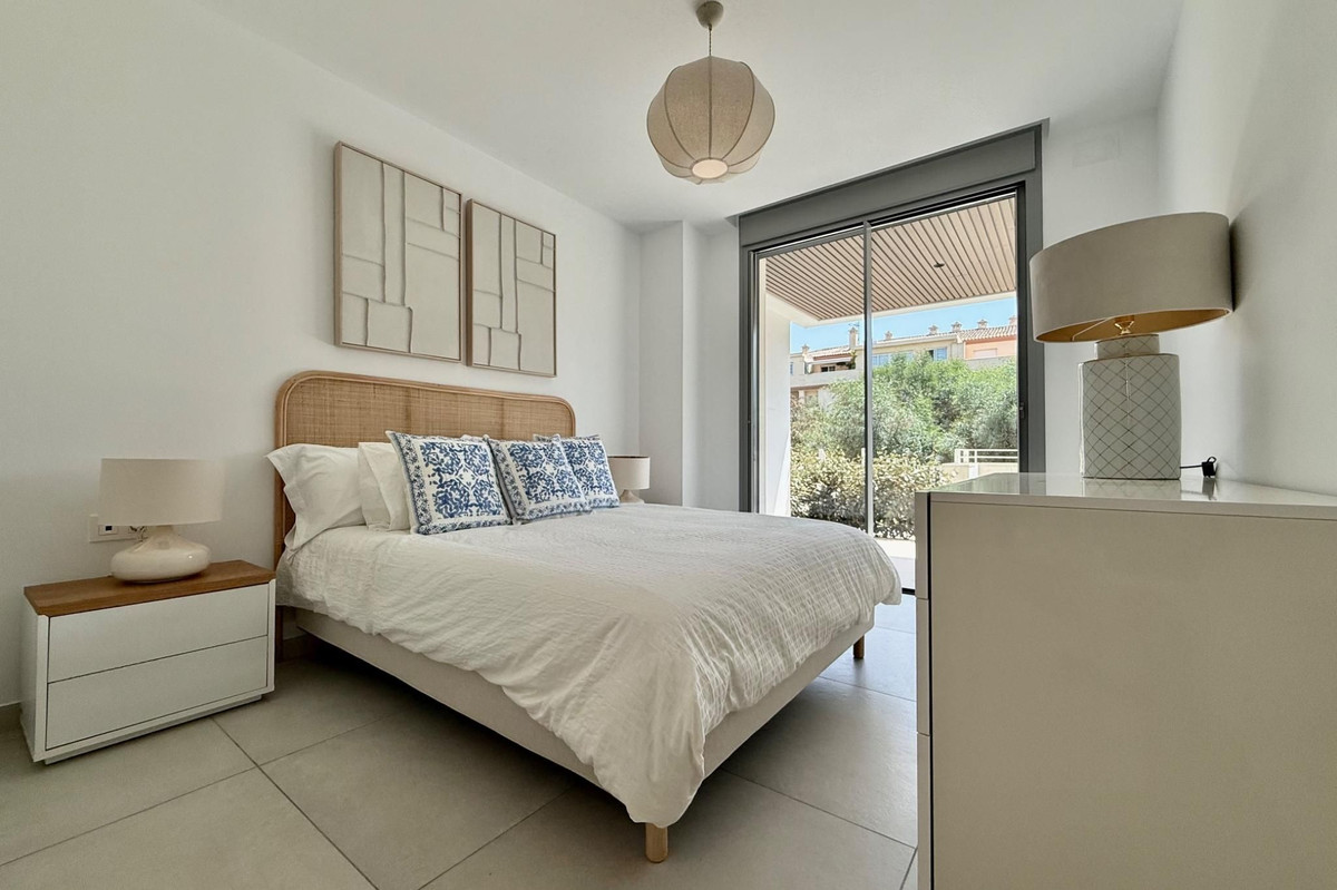 2 Bed Apartment for sale in Elviria Costa Del Sol, Málaga, Spain