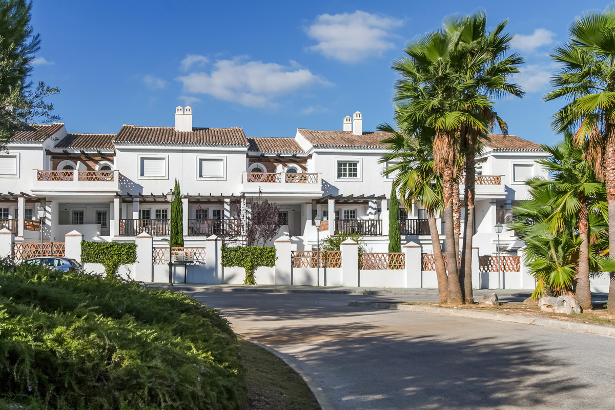 4 Bed Townhouse for sale in Lauro Golf Costa Del Sol, Málaga, Spain