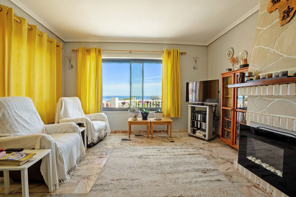 6 Bed Townhouse for sale in Mijas Costa Costa Del Sol, Málaga, Spain