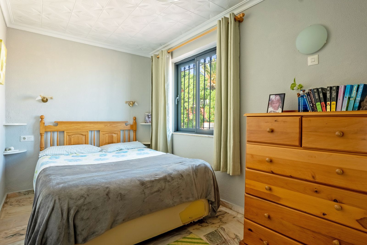 6 Bed Townhouse for sale in Mijas Costa Costa Del Sol, Málaga, Spain