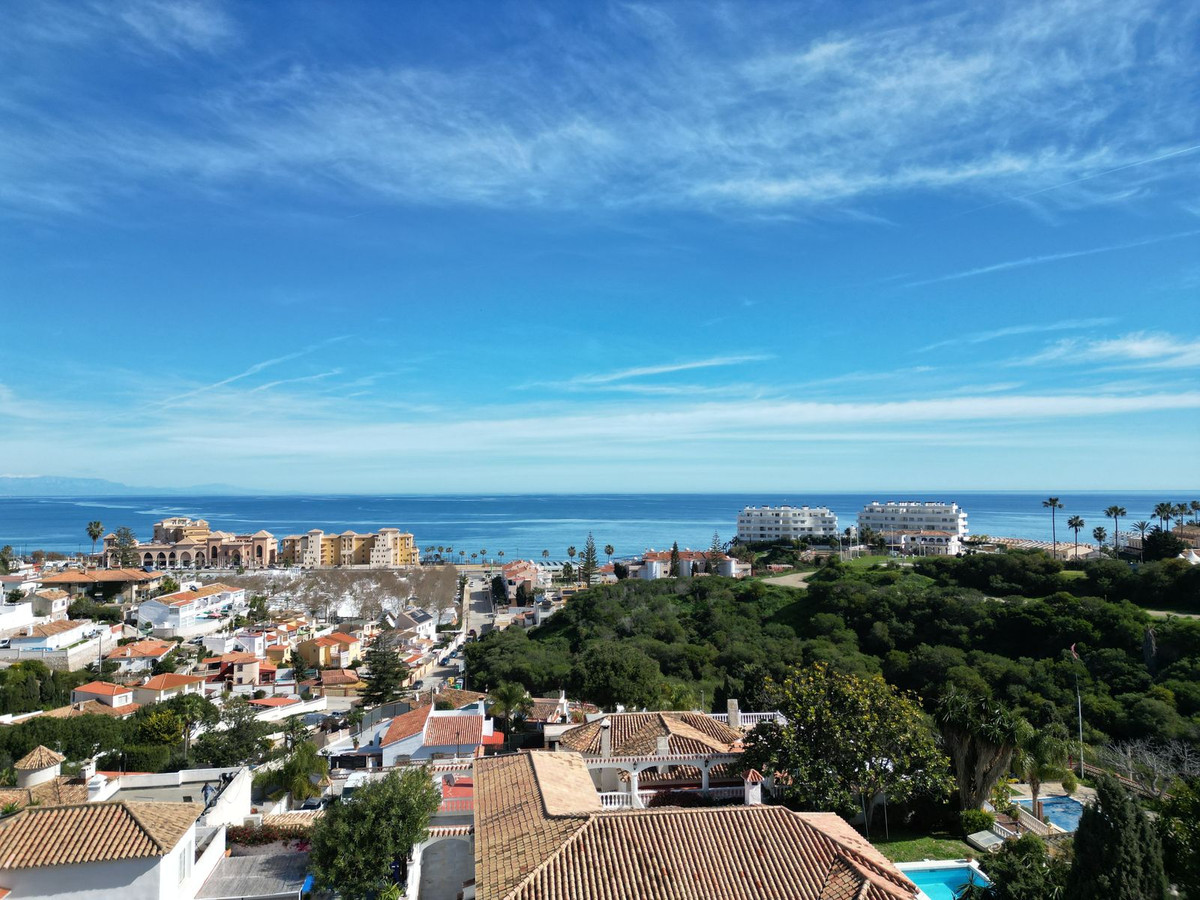 6 Bed Townhouse for sale in Mijas Costa Costa Del Sol, Málaga, Spain