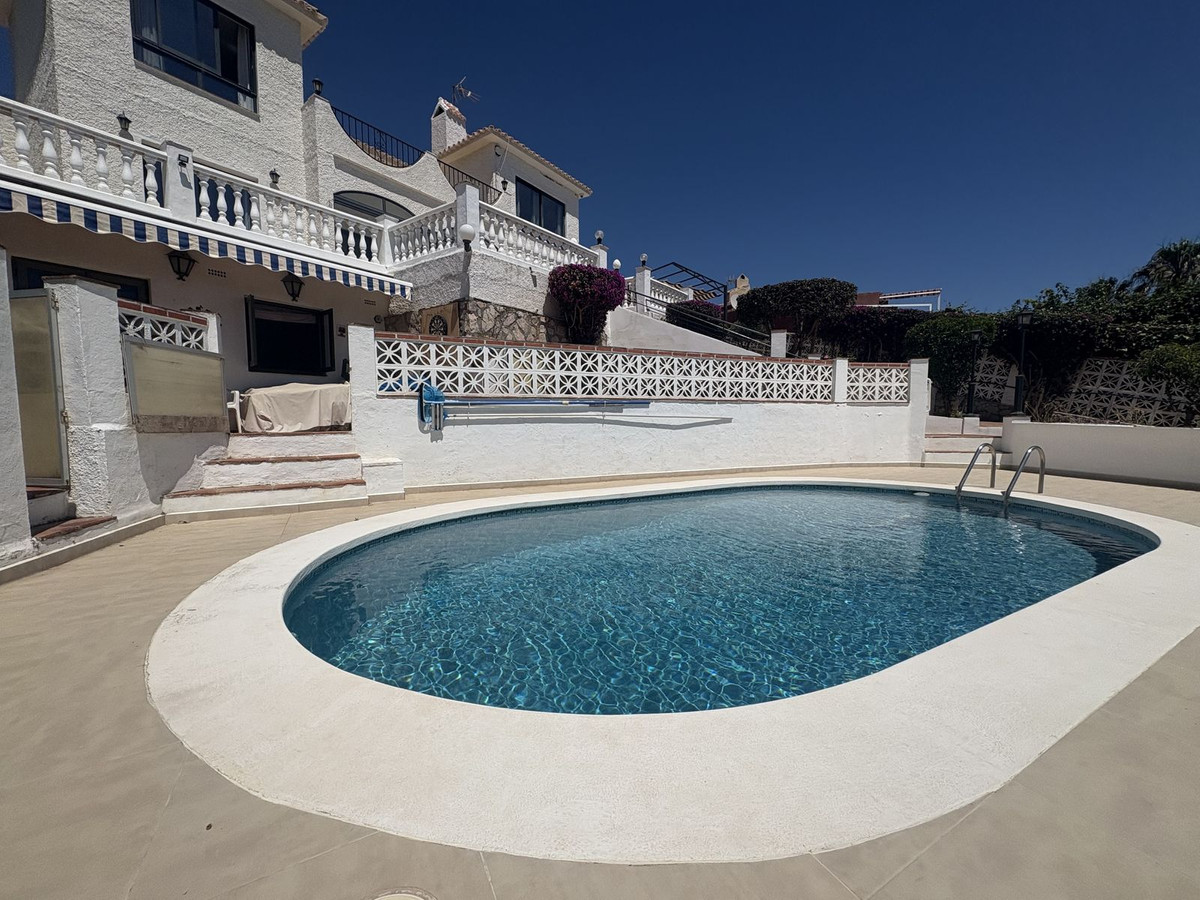 6 Bed Townhouse for sale in Mijas Costa Costa Del Sol, Málaga, Spain