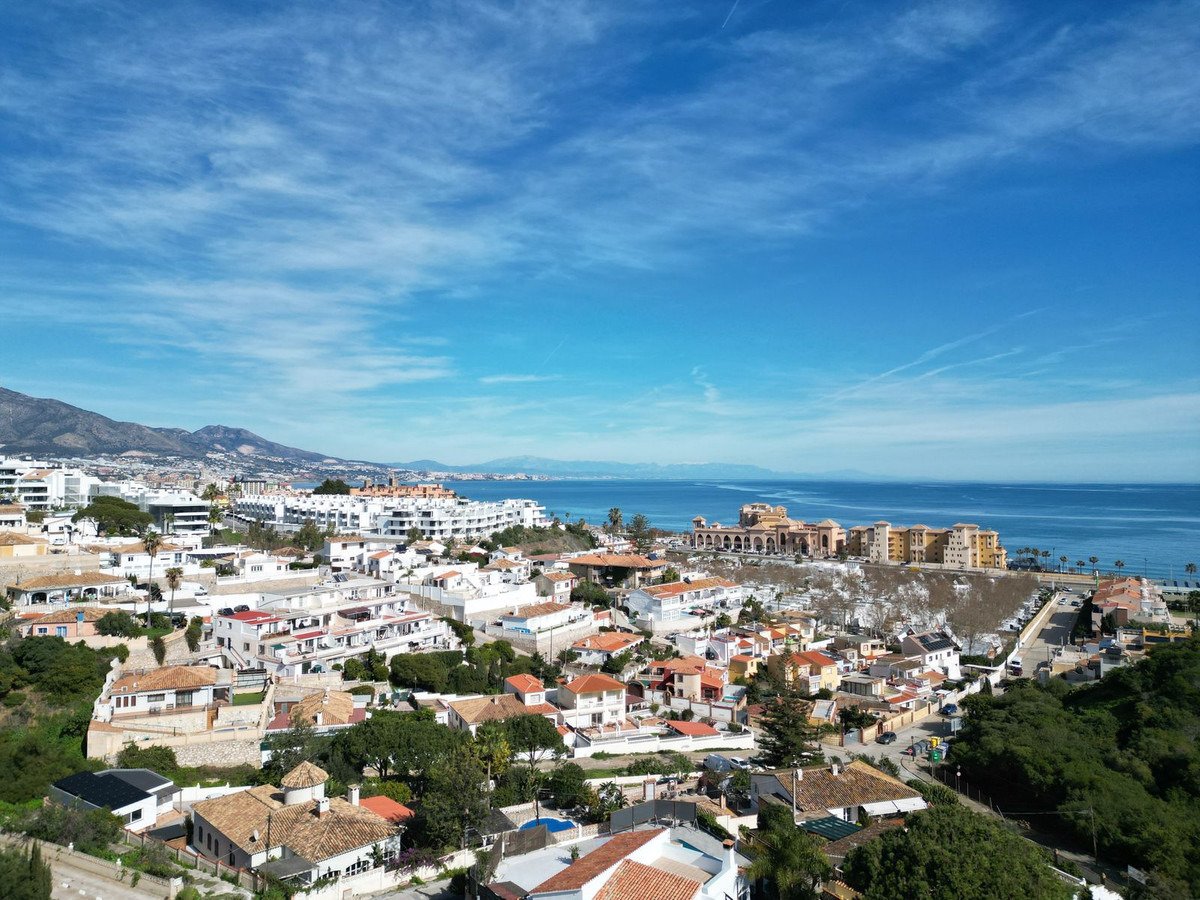 6 Bed Townhouse for sale in Mijas Costa Costa Del Sol, Málaga, Spain