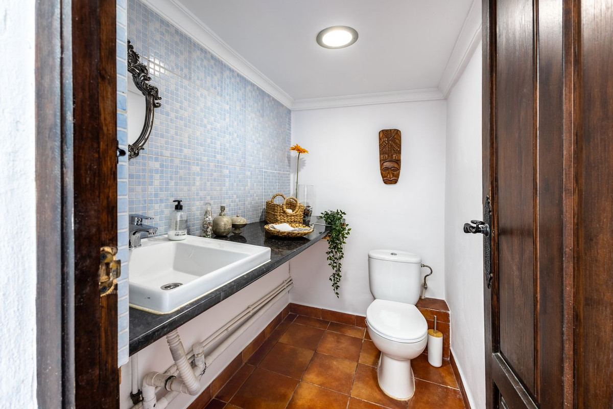 Se vende Adosada de 4 dormitorios en Costa Del Sol, Málaga, España