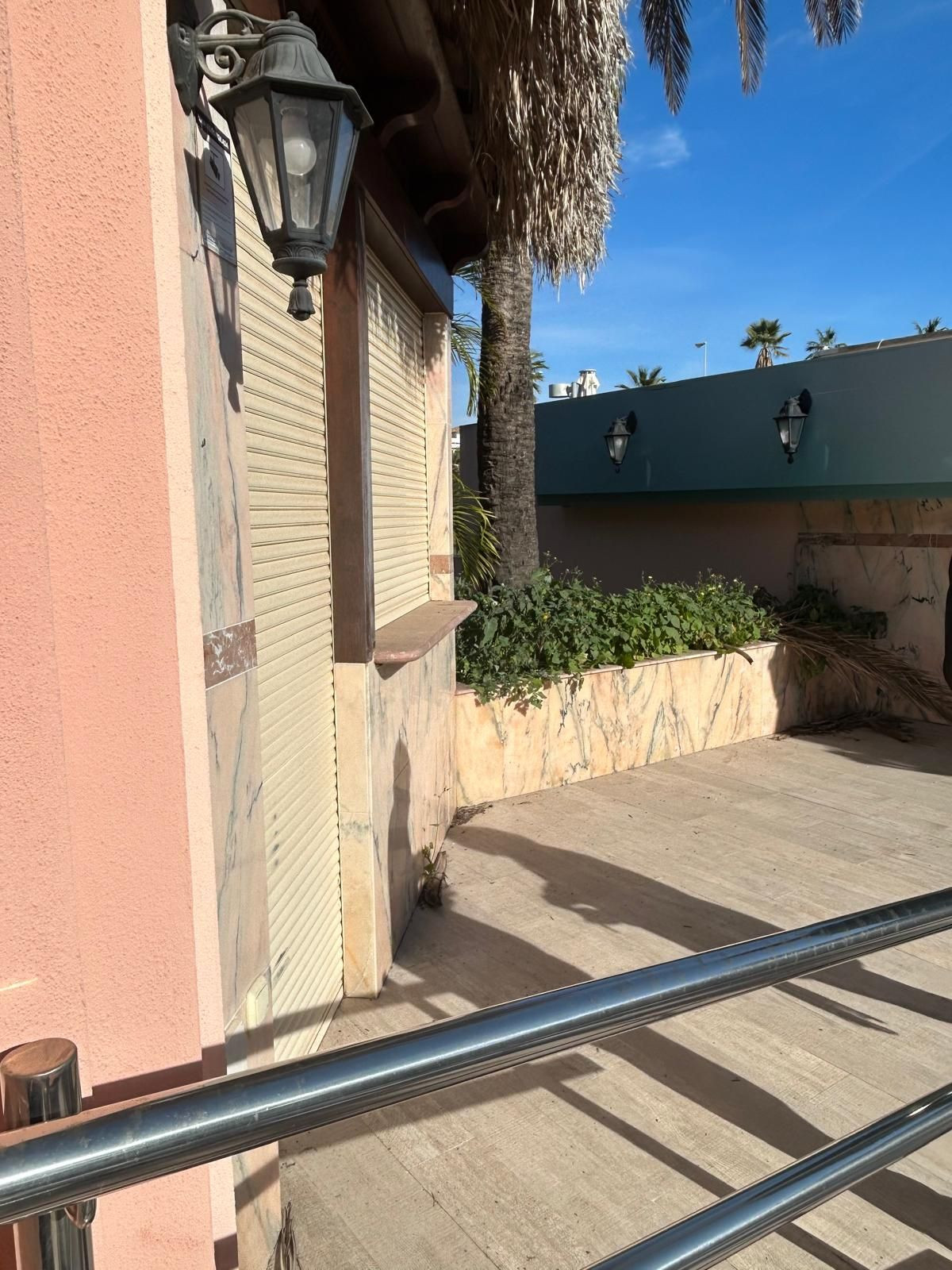 7 Bed Commercial unit for sale in El Paraiso Costa Del Sol, Málaga, Spain