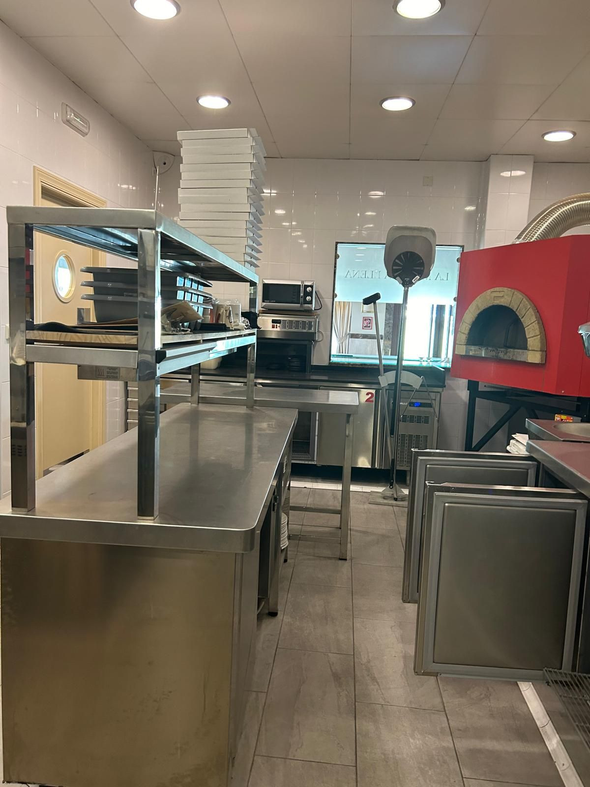 7 Bed Commercial unit for sale in El Paraiso Costa Del Sol, Málaga, Spain
