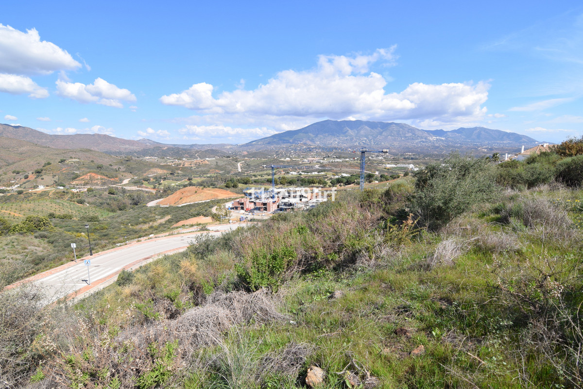 Se vende Terreno Urbano  en Costa Del Sol, Málaga, España