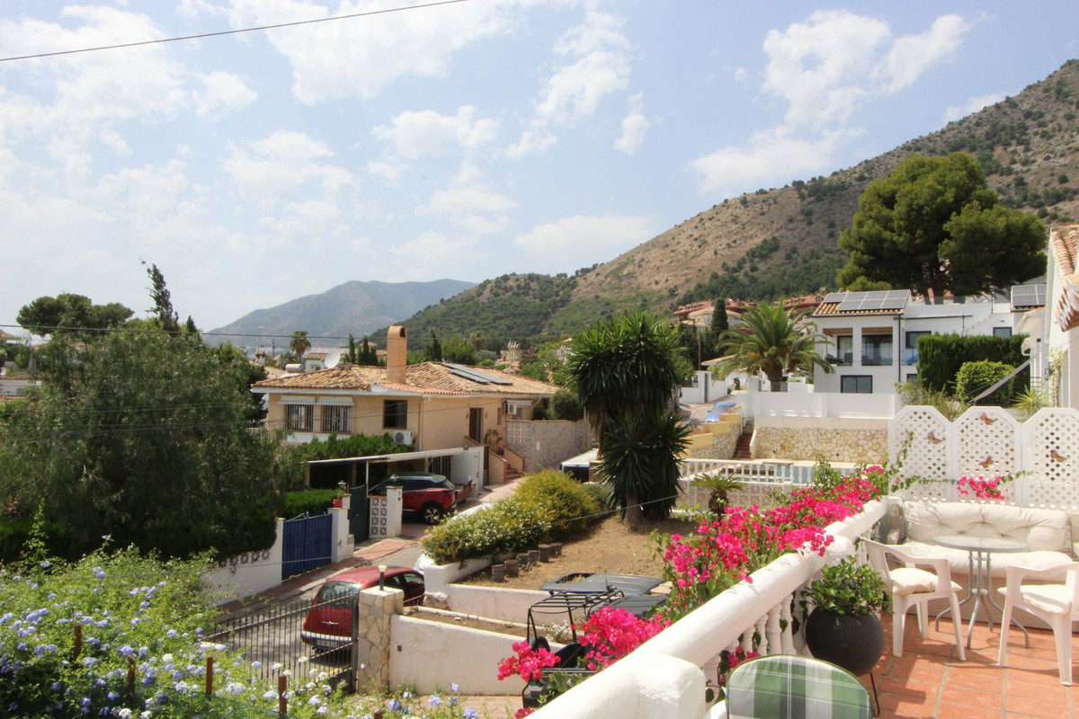 4 Bed Townhouse for sale in Benalmadena Costa Del Sol, Málaga, Spain