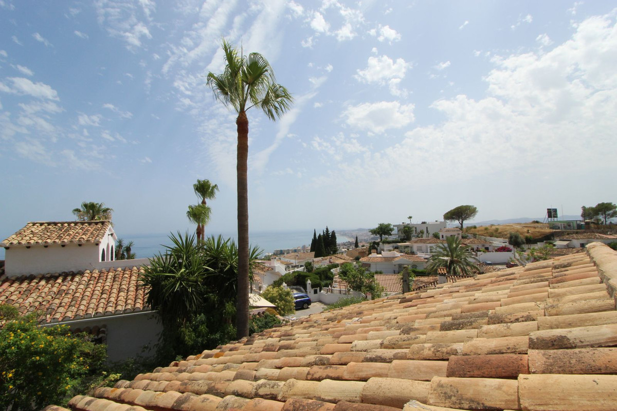 4 Bed Townhouse for sale in Benalmadena Costa Del Sol, Málaga, Spain