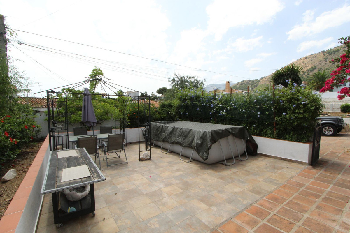 4 Bed Townhouse for sale in Benalmadena Costa Del Sol, Málaga, Spain